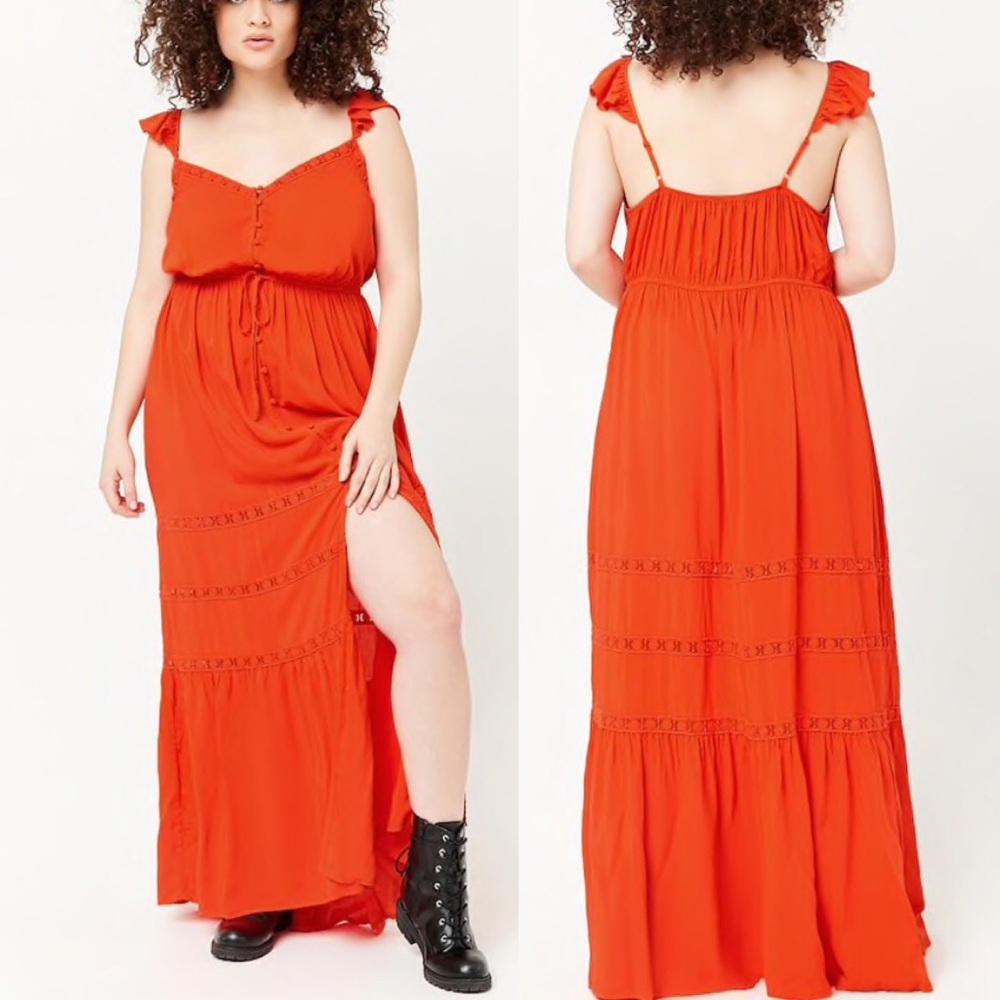 Plus size Crochet trim maxi dress